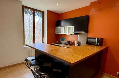 Appartement 1 pièces 861 €