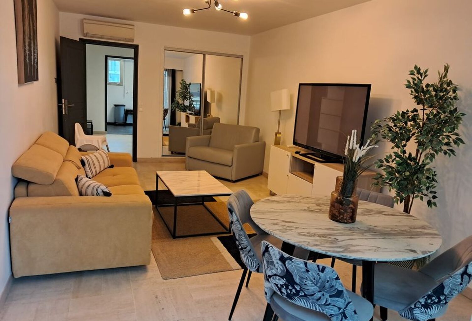 Appartement de 58m2 à louer sur Antibes — photo 1