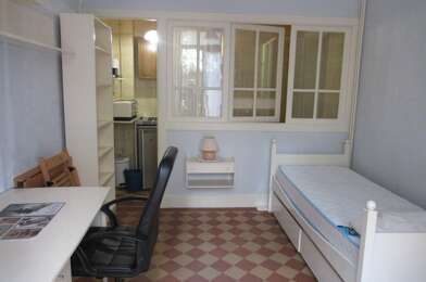 Appartement 1 pièces 415 €
