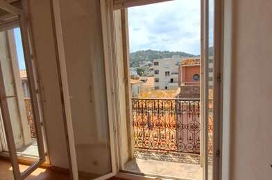 Appartement 3 pièces 700 €