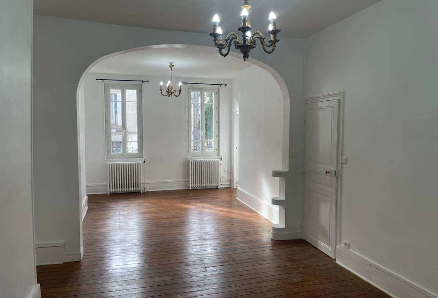 Appartement de 96m2 à louer sur Moulins — photo 1