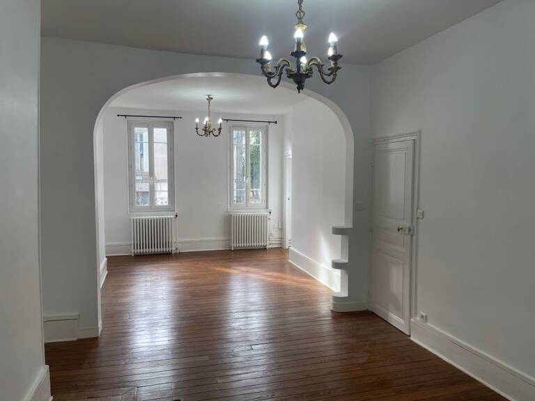 Appartement de 96m2 à louer sur Moulins — photo 1