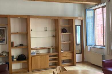 Appartement 4 pièces 1360 €