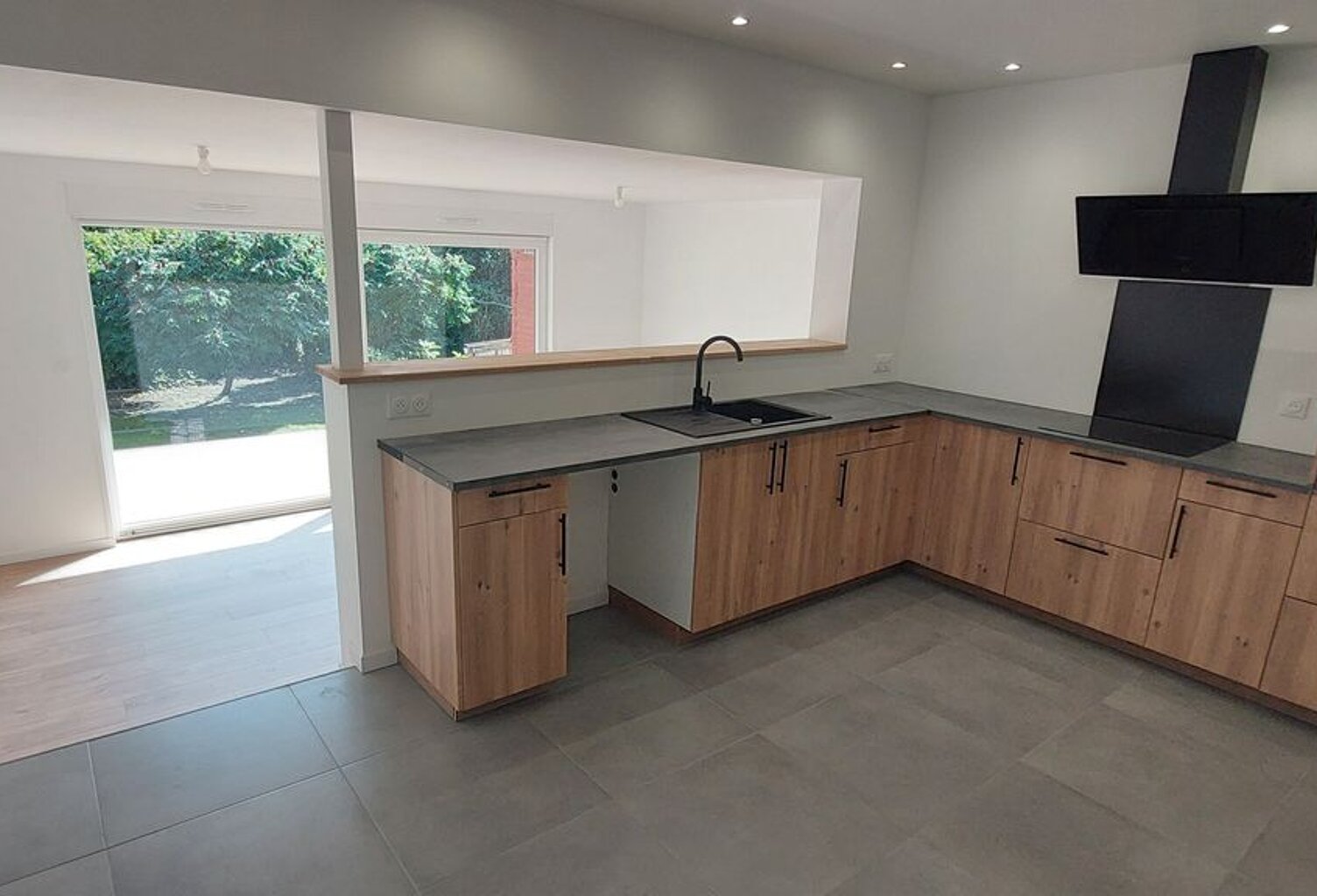Maison de 100m2 à louer sur Roubaix — photo 1