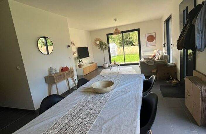 Maison de 94m2 à louer sur Abondant — photo 3