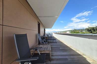 Appartement 3 pièces 2150 €