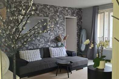 Appartement 4 pièces 773 €