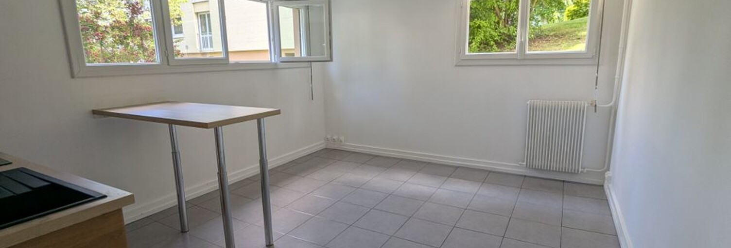 Appartement 1 Pièce 23 m² à louer à Chambourcy (78240)
