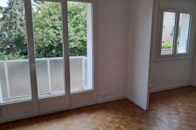 Appartement 3 pièces 690 €