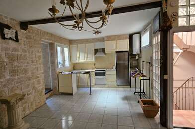 Appartement 3 pièces 900 €