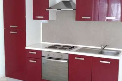 Appartement 3 pièces 610 €