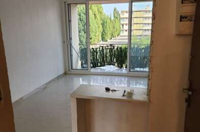 Appartement 4 pièces 1030 €