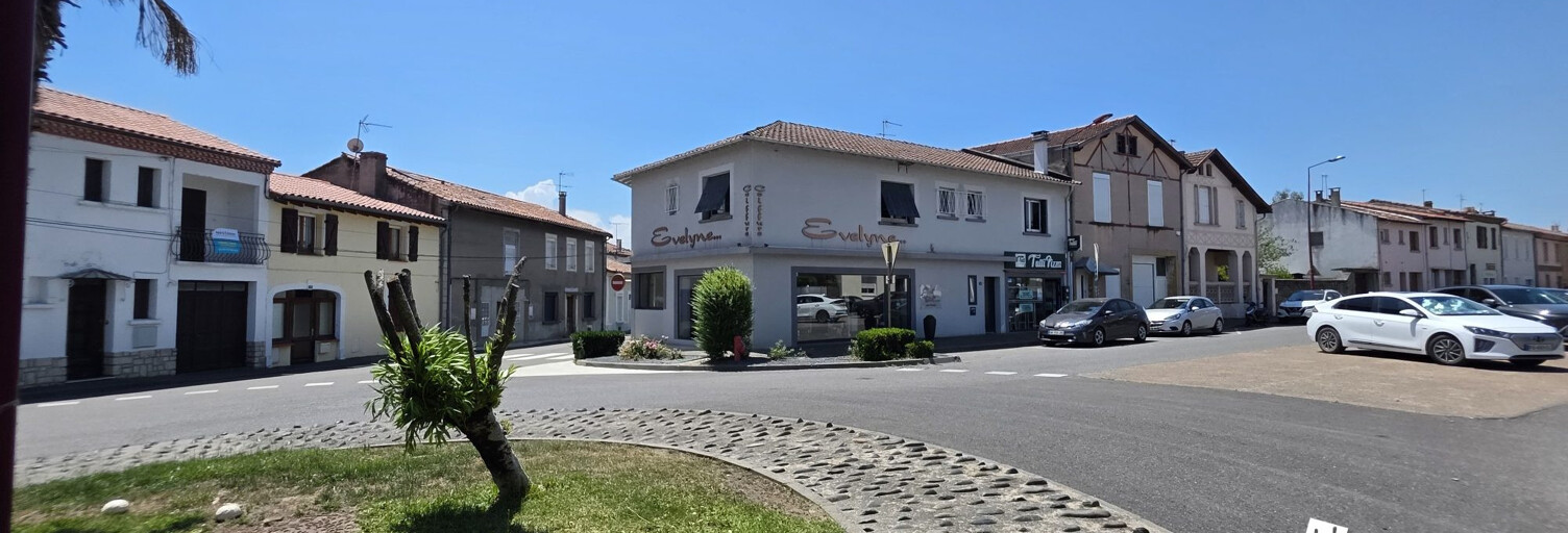 Immeuble  211 m² à vendre à Cazères (31220)
