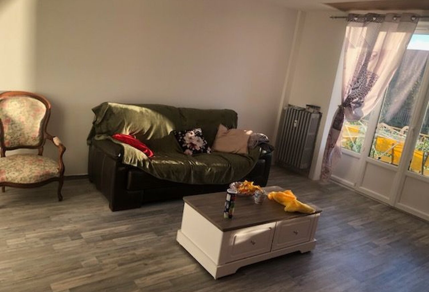 Appartement de 82m2 à louer sur Roussillon — photo 1