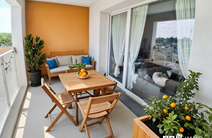 Charmant T3 de 60m² avec terrasse et 2 places parking s/sol — photo 4