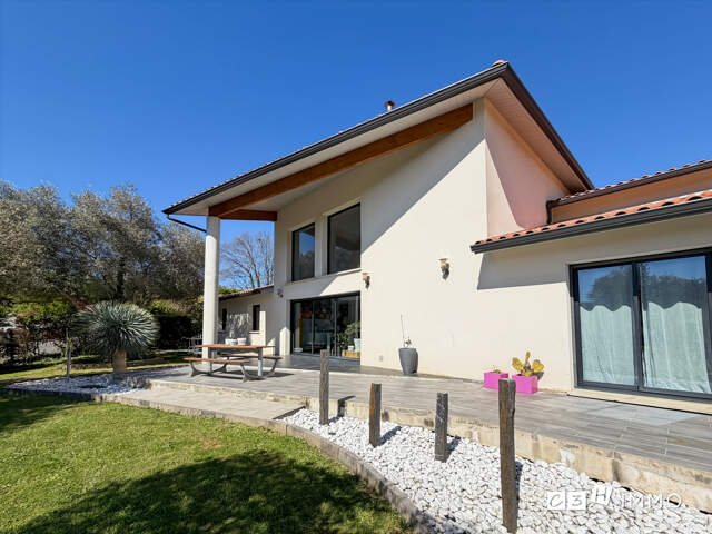 Maison à vendre Mauzac — photo du bien
