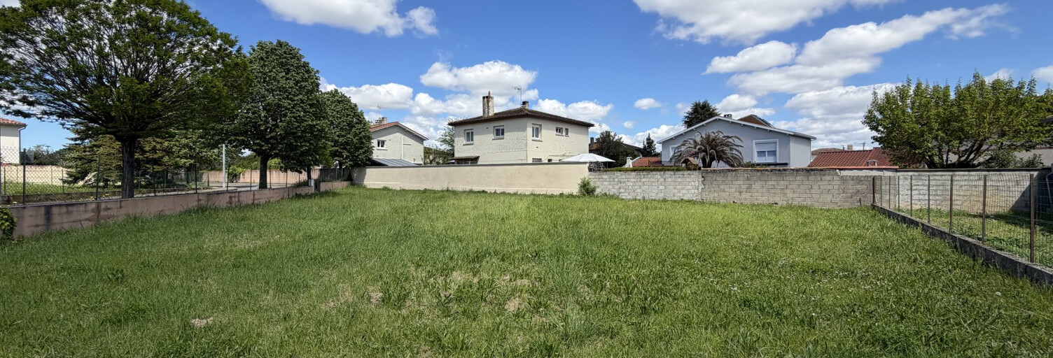 Terrain  636 m² à vendre à Villeneuve-Tolosane (31270)