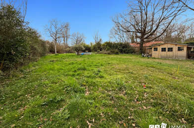 Terrain  98000 €