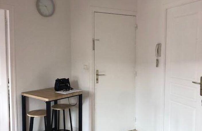 Appartement T2 meublé de 25 m² en plein cœur de Vernon - Proche gare — photo 2