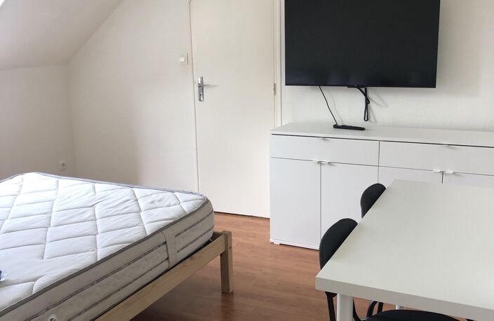 Appartement 2 pièces meublé, coeur de ville, proche gare — photo 3
