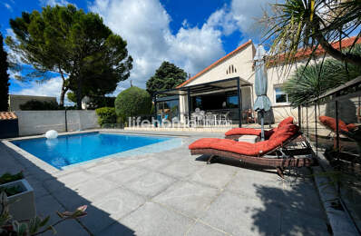 Superbe propriété familiale avec piscine sur jardin arboré de — photo du bien