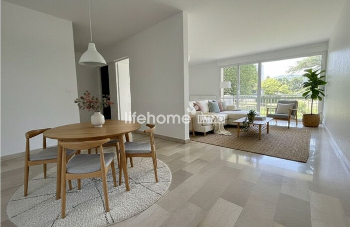 Appartement T5 d\'environ 108 m² avec vue sur parc  Eybens — photo 4