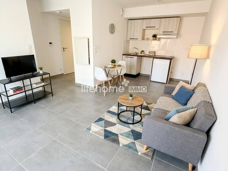 GOLFE DE SAINT-TROPEZ / Dans un petit village typiquement proven — photo 1