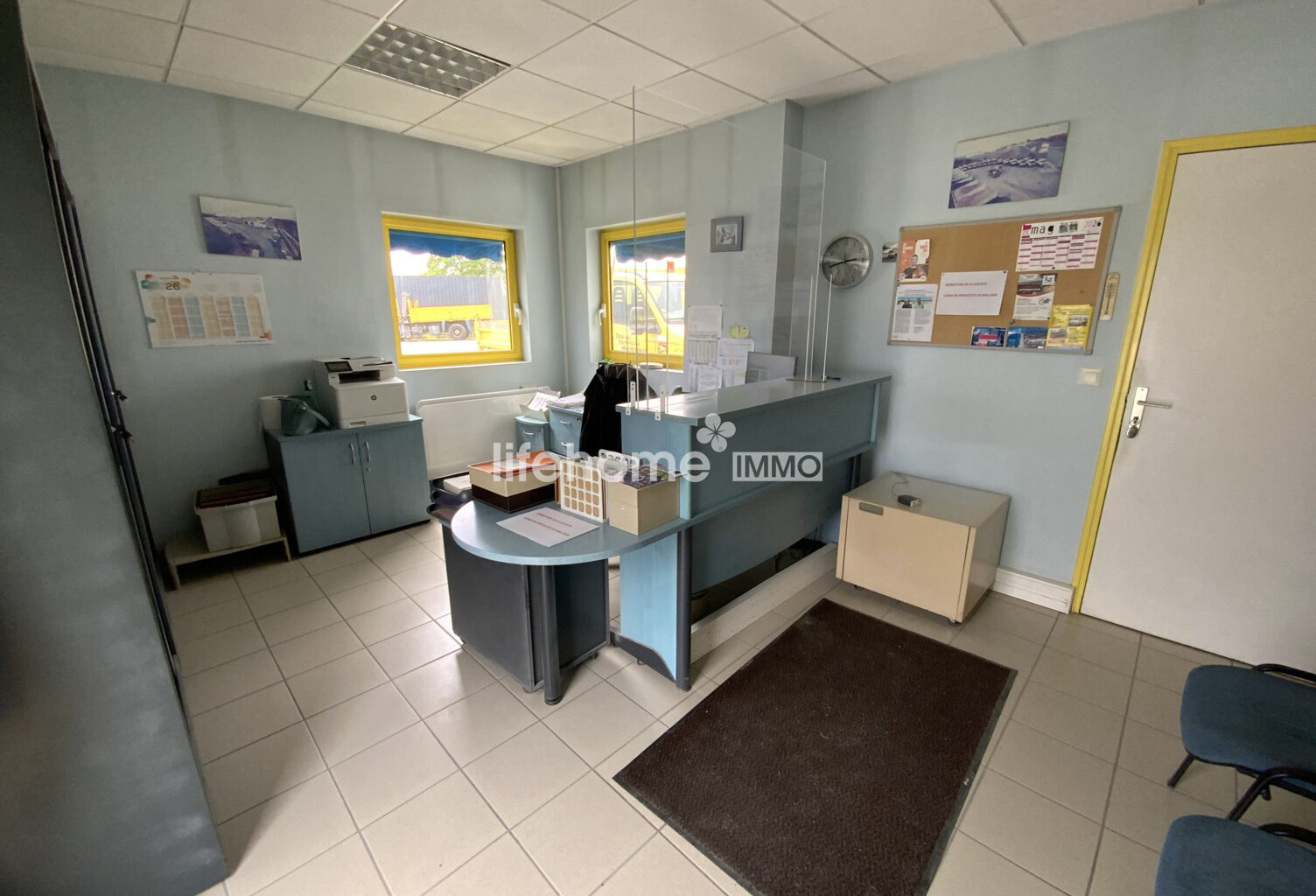 Immobilier Professionnel à vendre Déols — photo 1