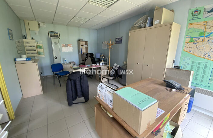 Immobilier Professionnel à vendre Déols — photo 2