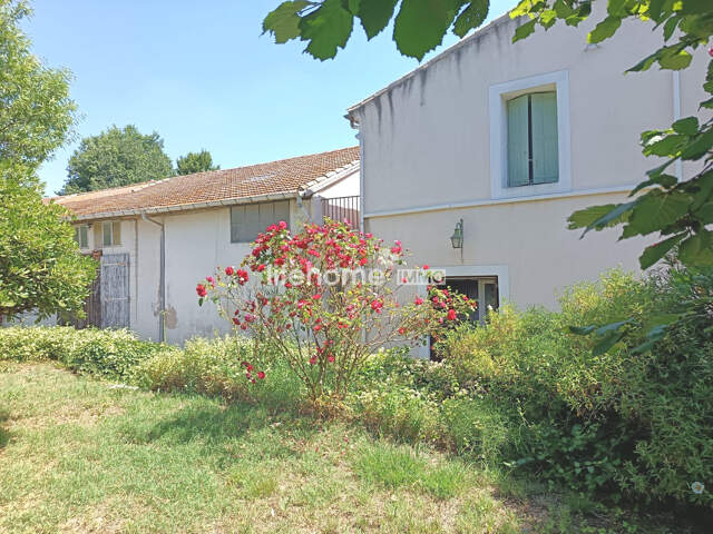 Spacieuse Maison + Grande Remise à découvrir — photo du bien