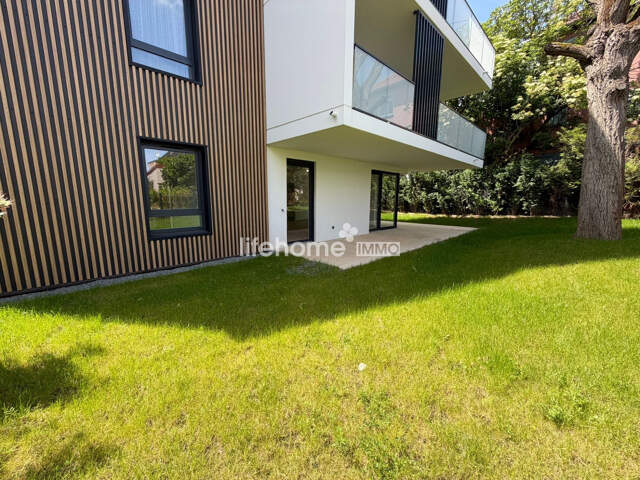 Magnifique rez-de-jardin — photo du bien
