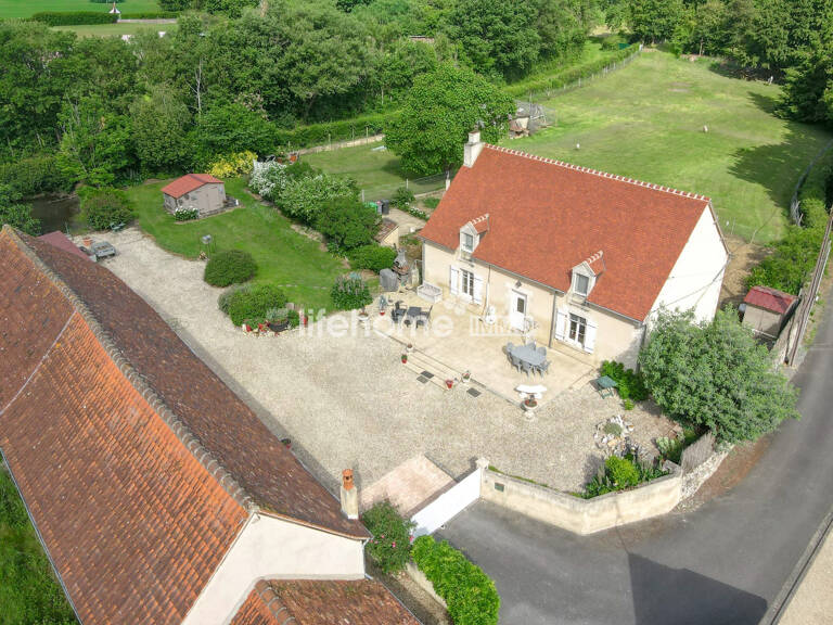 MAISON 7 pièces, 160m2, SAINT HILAIRE SUR BENAIZE (36) — photo 1