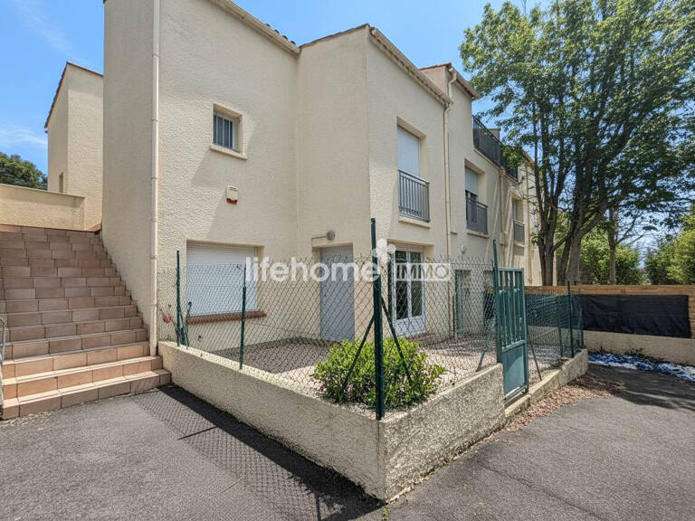 Juvignac  Studio 29 m² avec parking  Idéal investisseur — photo 1