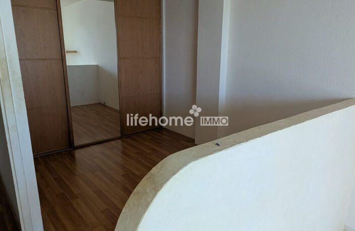 Juvignac  Studio 29 m² avec parking  Idéal investisseur — photo 5