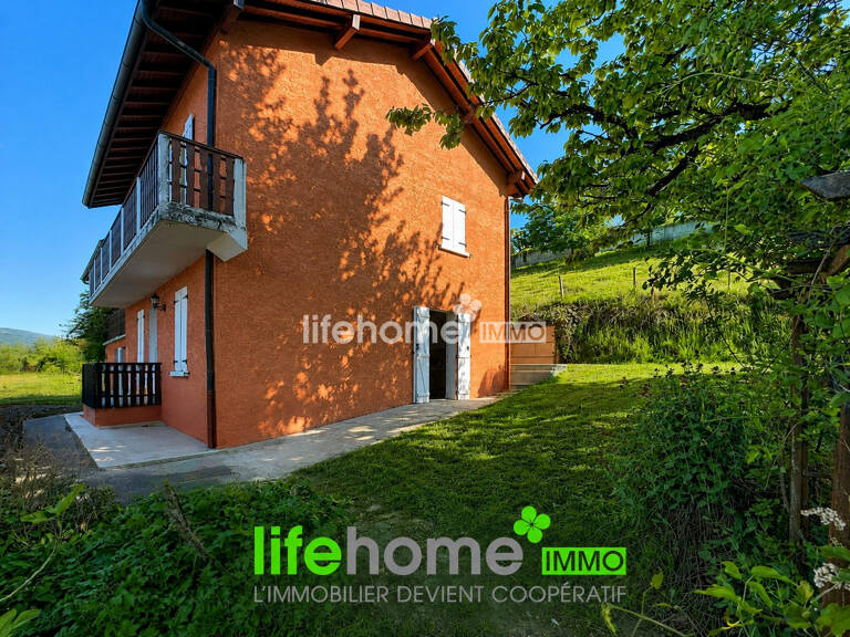 Propriété avec terrain constructible de 4 356 m²  Valserh? — photo 1