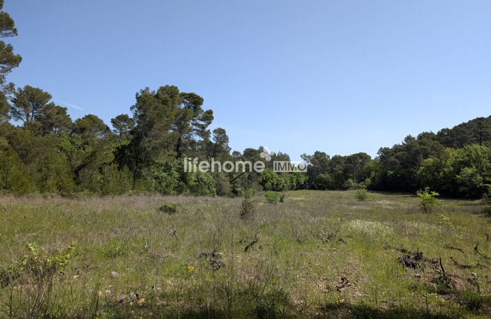 terrain agricole 13290m2 , classé Cote de Provence — photo 2