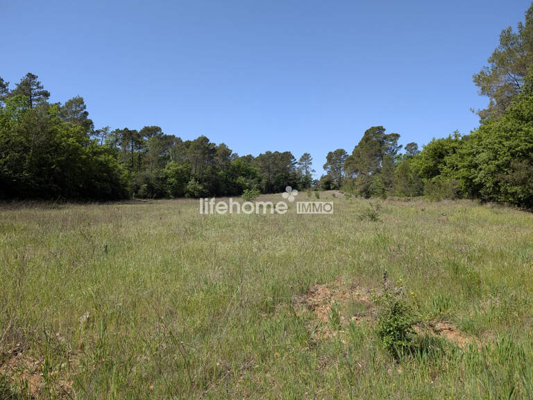 terrain agricole 13290m2 , classé Cote de Provence — photo 1