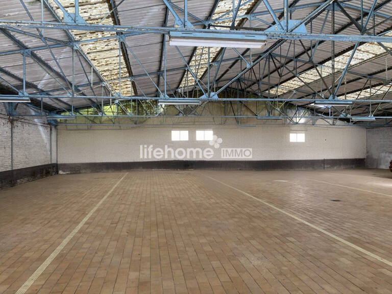 A la sortie de DOUAI, local commercial 725 m² — photo 1