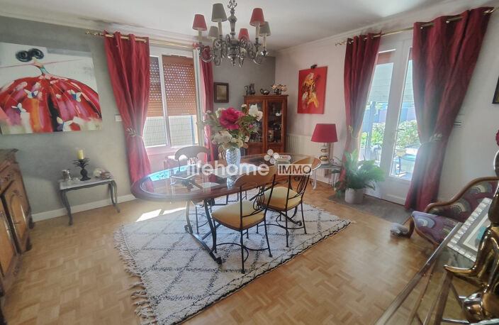 Maison 5 chambres - vie de plain-pied, double garage, piscine — photo 3