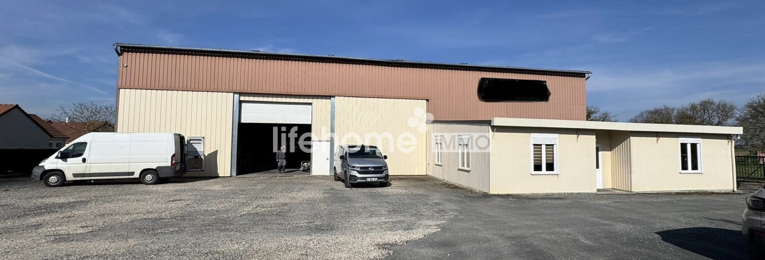 Local industriel  600 m² à vendre à Bommiers (36120)