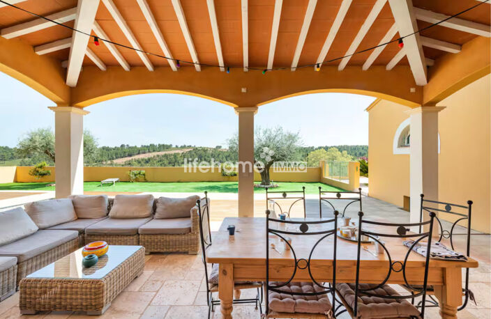 Villa T6 avec piscine, dépendance sur 1 hectare — photo 4