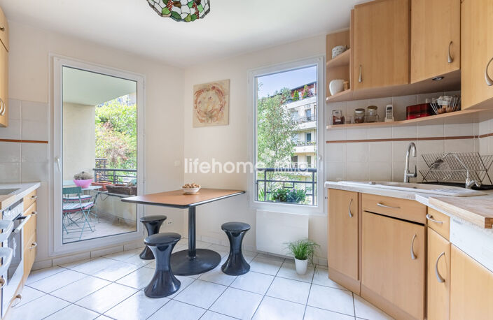 Appartement / Terrasse SURESNES / BELVÉDÈRE — photo 4