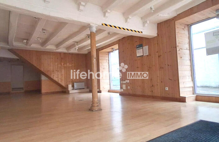 IMMEUBLE, 156m2, Centre ville LE BLANC — photo 2