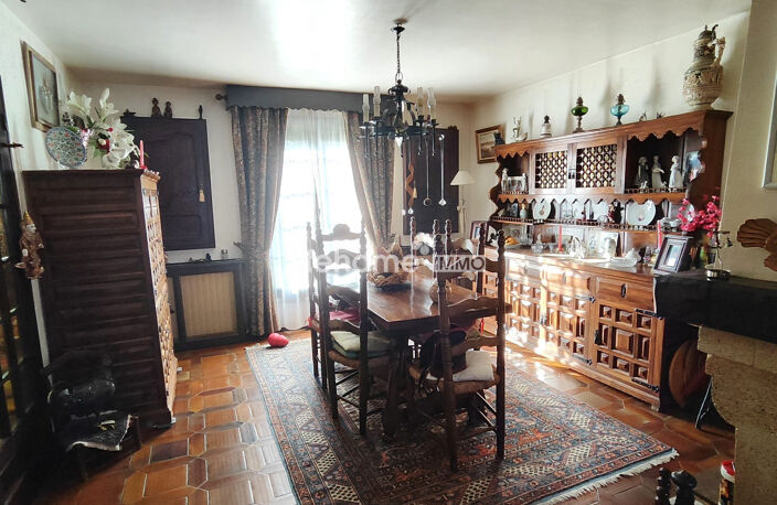 Grande maison 253 m²  2 logements  terrain 1300 m²  s — photo 2