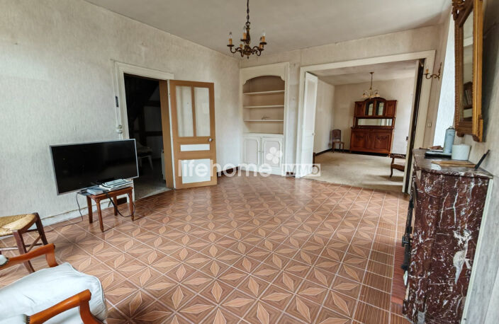 Grande maison de ville à rénover — photo 3