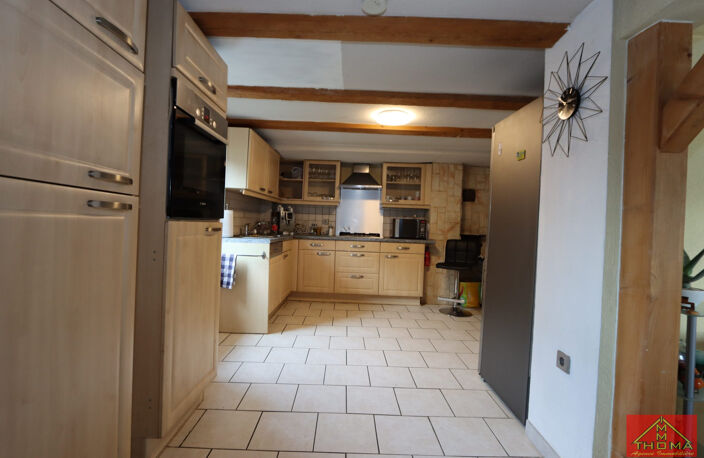 Maison avec dépendances — photo 5
