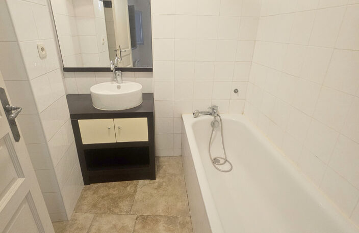Dépt Hérault (34), à vendre MONTPELLIER Appartement T2 de 55 — photo 5