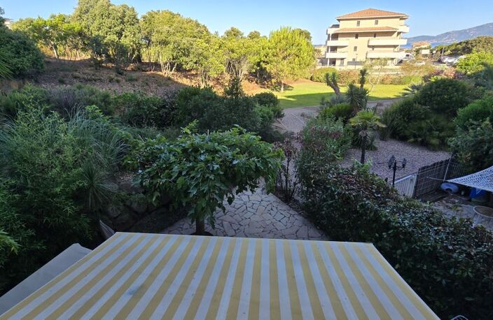 3 Pièces PETITE VUE MER — photo 2