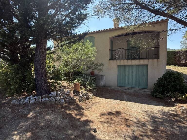 Villa avec demi sous sol — photo 1
