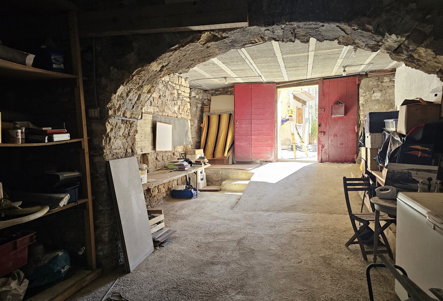 GARAGE A VENDRE 101 M2 CENTRE VILLAGE — photo 1